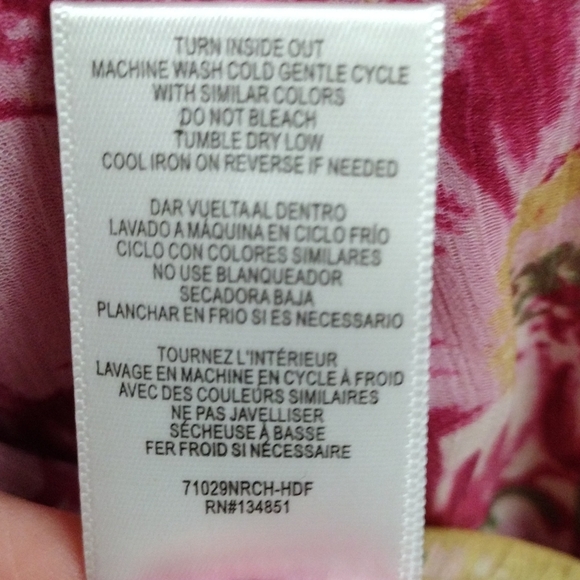 WAYF Floral Off the Shoulder Top - Picture 10 of 10